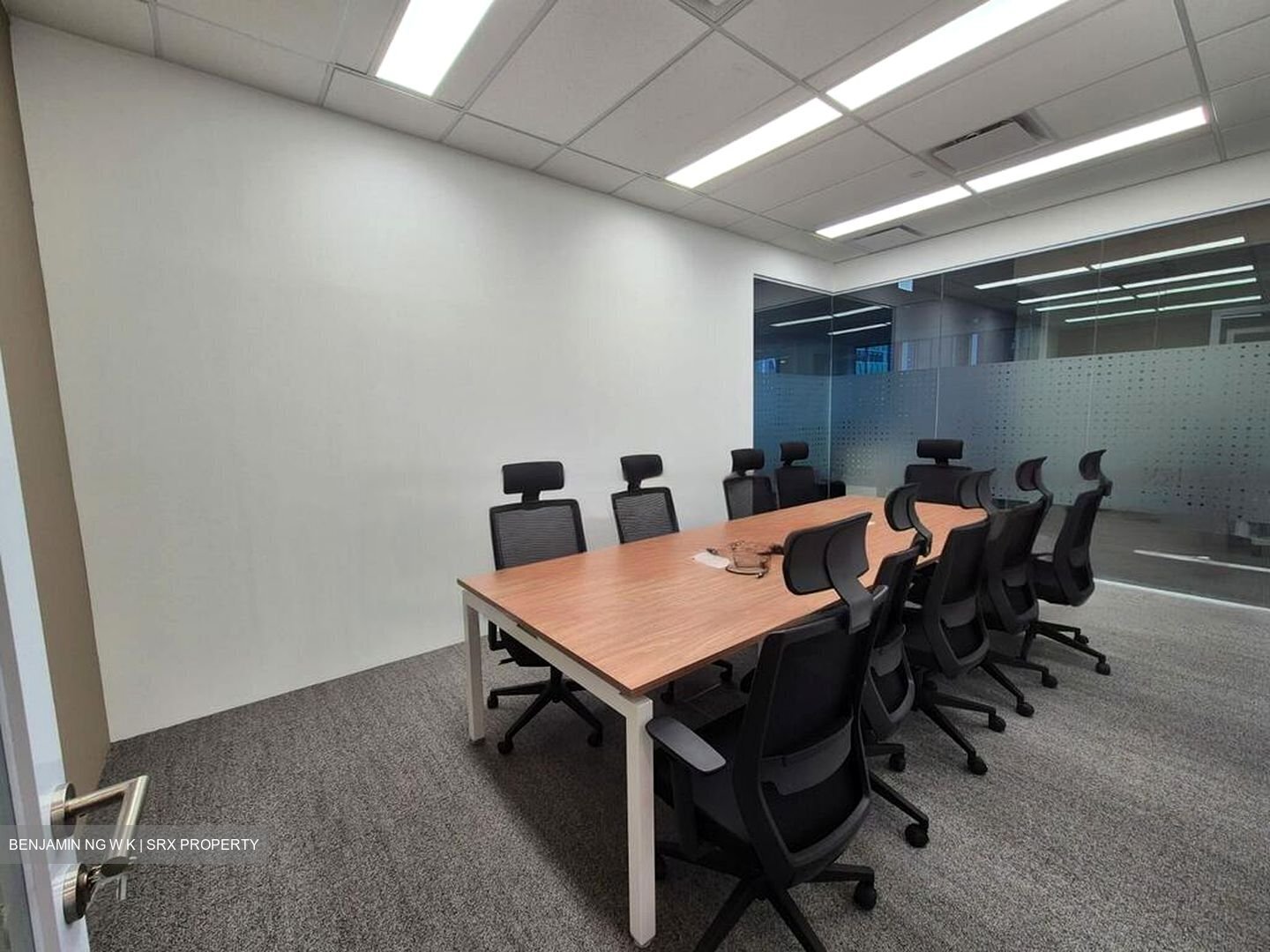 Oue Downtown (D1), Office #457196961